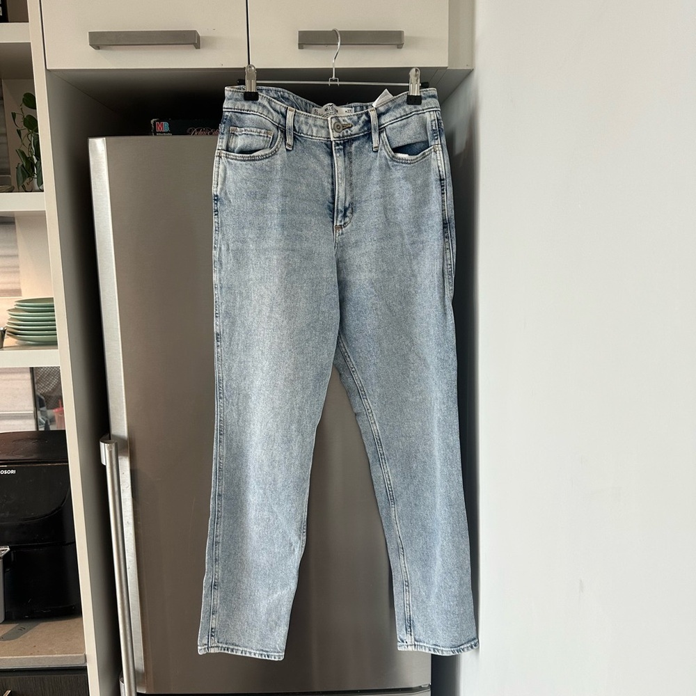 Holister Light Wash Jeans